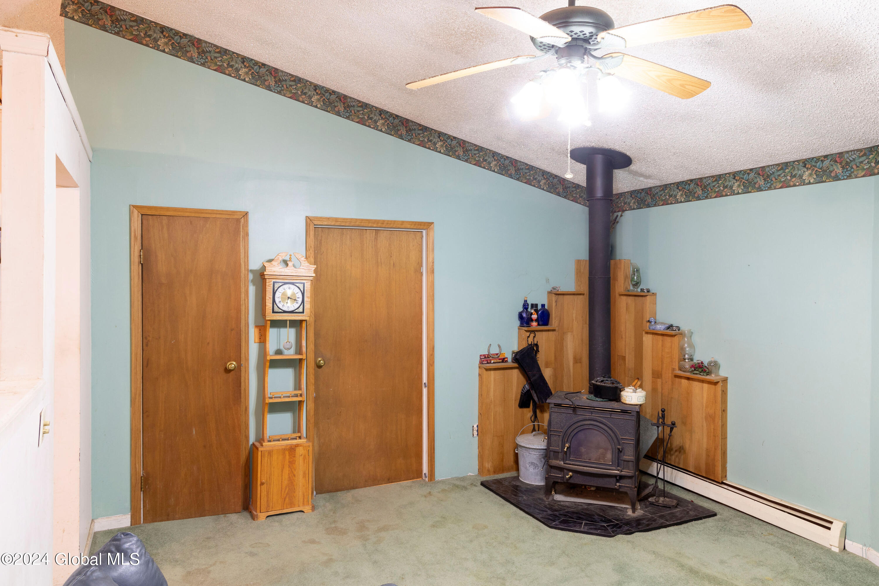 291 Harris Road Hadley, NY 12822 - Photo 8 of 27 corinth05