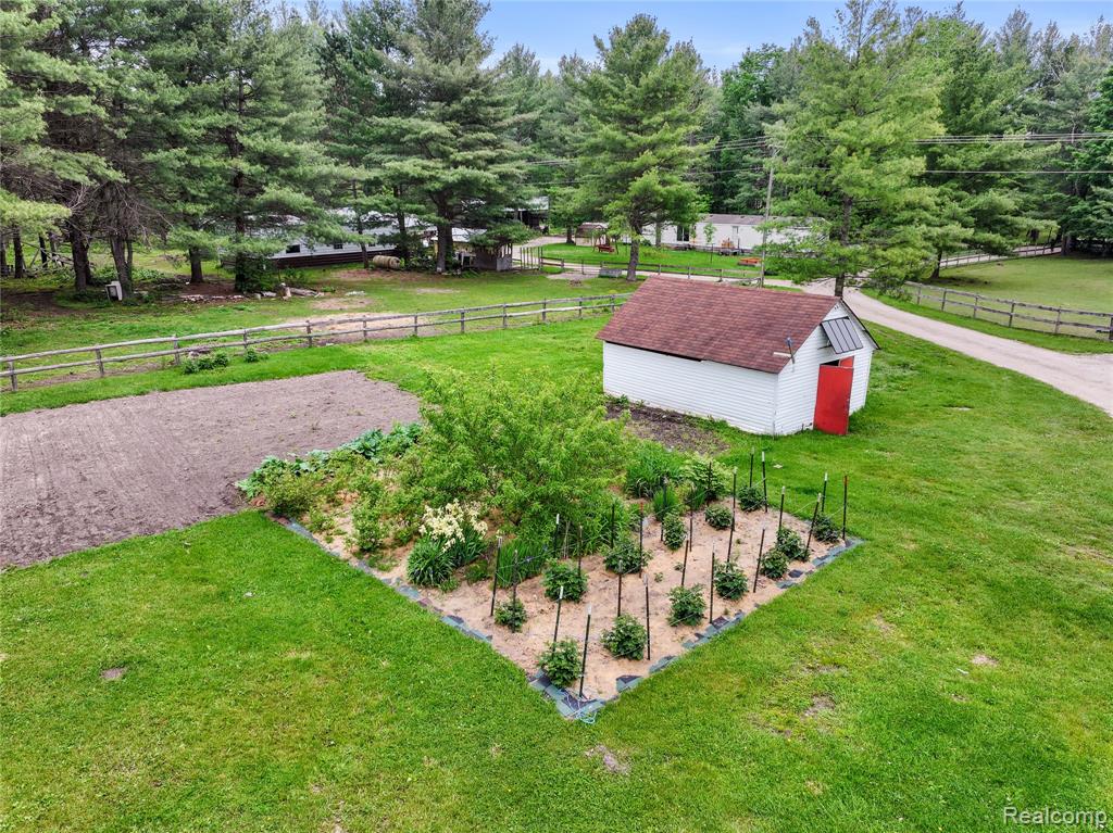 8875 North Lakola Road Tustin, MI 49688 - Photo 24 of 98 Gallery Image 24