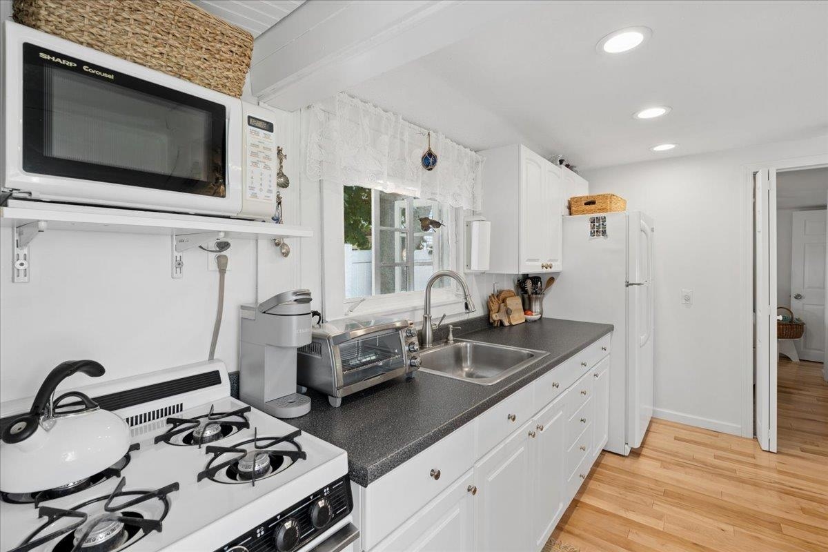 515 Winnacunnet Road, Unit 8 Hampton, NH 03842 - Photo 19 of 36
