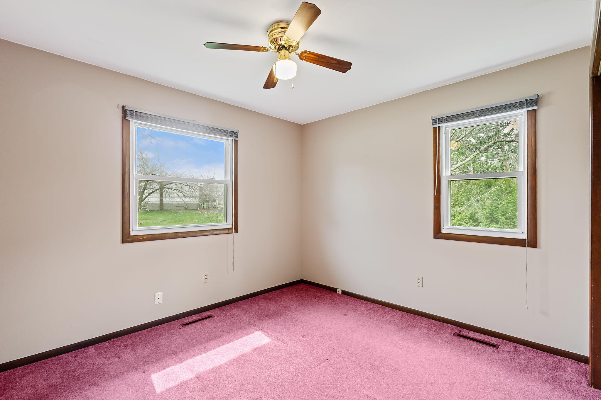 4720 East 1040th Street North Demotte, IN 46310 - Photo 22 of 29 2048x1365