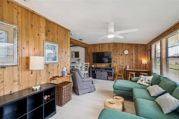 $189,000 | 10301 Highway 27, Unit 58 HILLTOP, Clermont, FL 34711