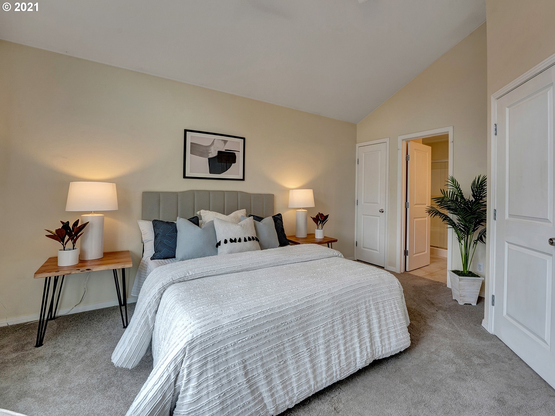 431 Northeast Cook Street Portland, OR 97212 - Photo 21 of 29 Gallery Image 21