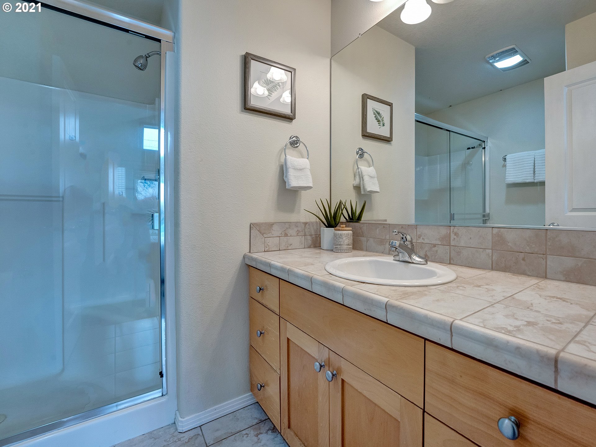 431 Northeast Cook Street Portland, OR 97212 - Photo 23 of 29 Gallery Image 23