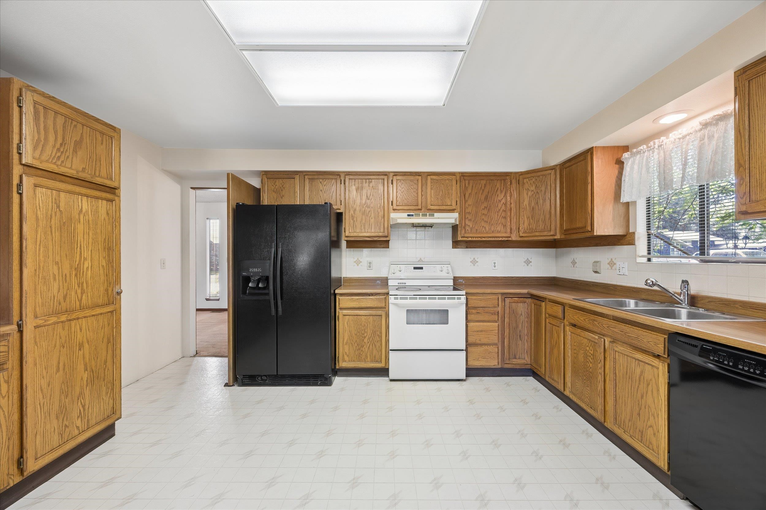 8311 North Standard Street Spokane, WA 99208 - Photo 12 of 50