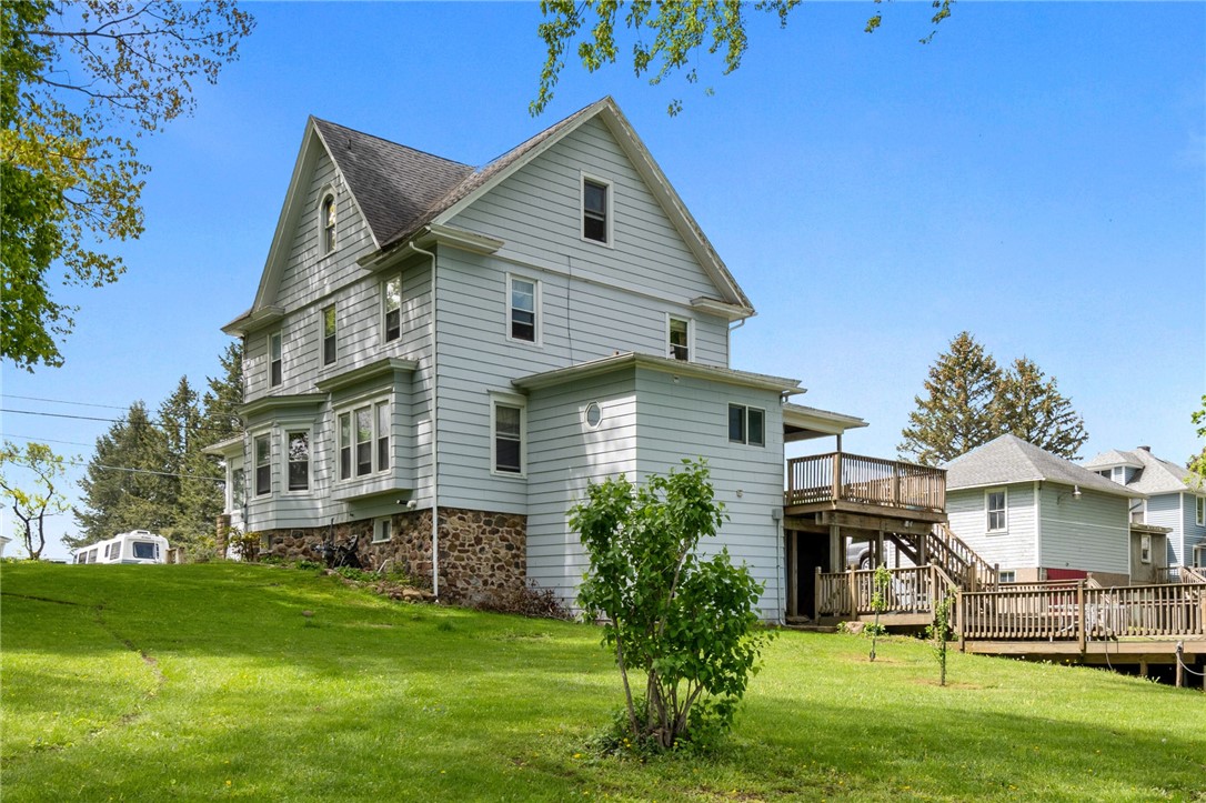 3247 Ridge Road Williamson, NY 14589 - Photo 2 of 19