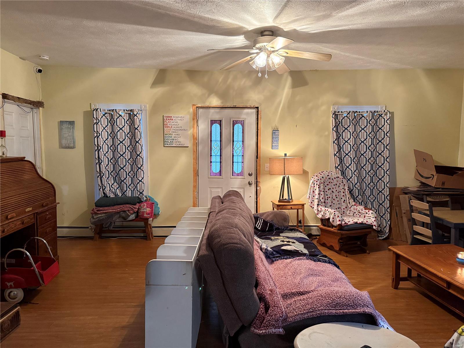 210 South 3rd Street Girard, IL 62640 - Photo 7 of 19
