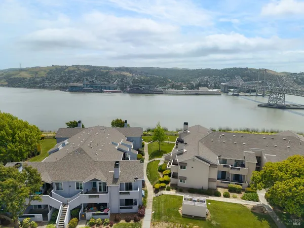 $309,900 | 1201 Glen Cove Parkway, Unit 1203, Vallejo, CA 94591