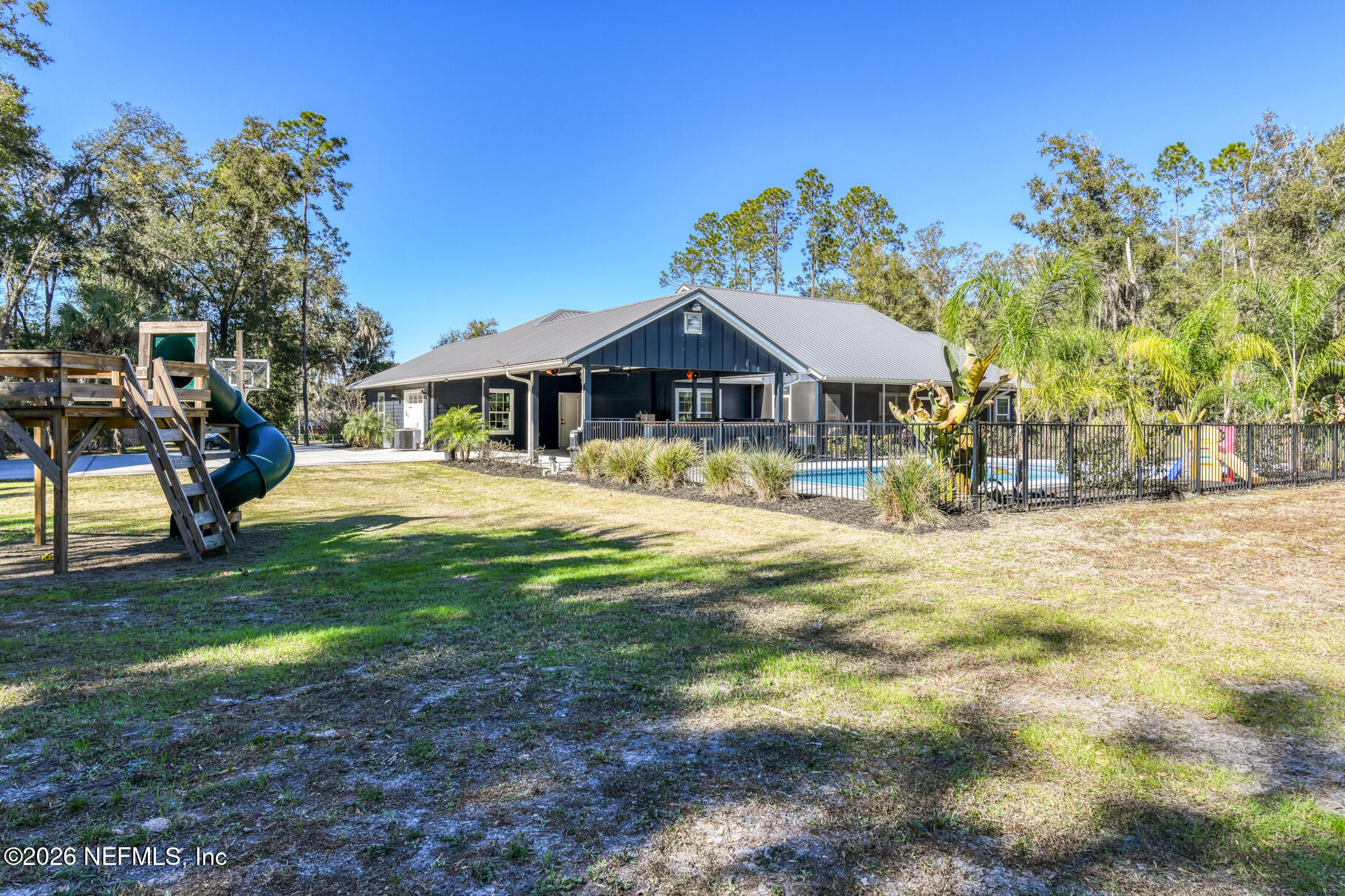 107 East Cardinal Street Palatka, FL 32177 - Photo 7 of 72 107 East Cardinal Street ONLINE LOW RES-