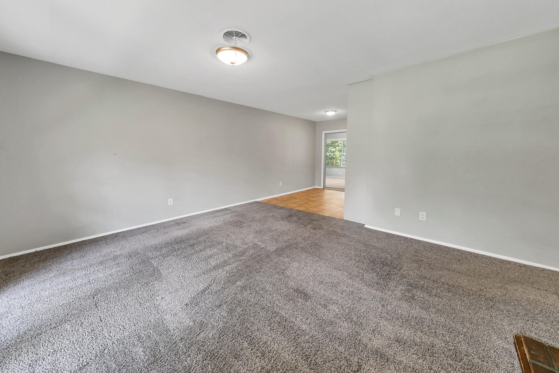 109 Boyce Rd Shalimar FL 32579 USA-010-0