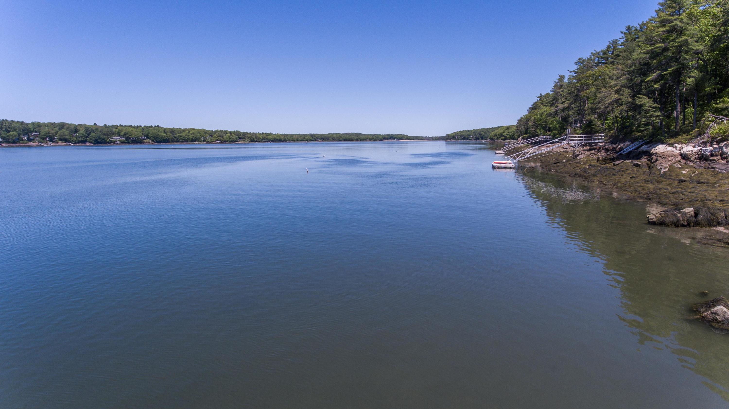 537 Fosters Point Road West Bath, ME 04530 - Photo 20 of 111 537 Fosters Point Road 19