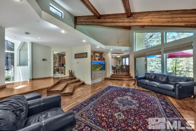 369 Summit Drive Stateline, NV 89449 - Photo 4 of 39 a living room with furniture and a rug