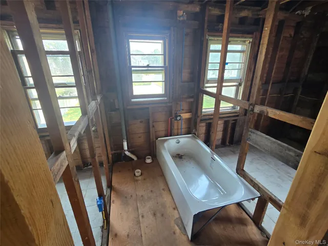 $419,000 | 31 Union Avenue, Patchogue, NY 11772