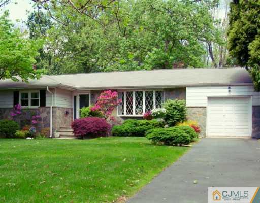 141 Dunhams Corner Road East Brunswick, NJ 08816 - Photo 1 of 8 Gallery Image 1