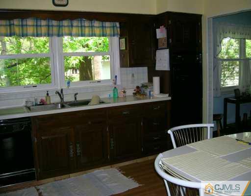 141 Dunhams Corner Road East Brunswick, NJ 08816 - Photo 7 of 8 Gallery Image 7