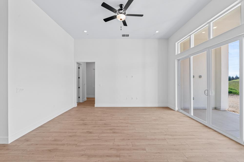 7058 Sheldon Rnch Drive Rancho Murieta, CA 95683 - Photo 2 of 26 a view of an empty room