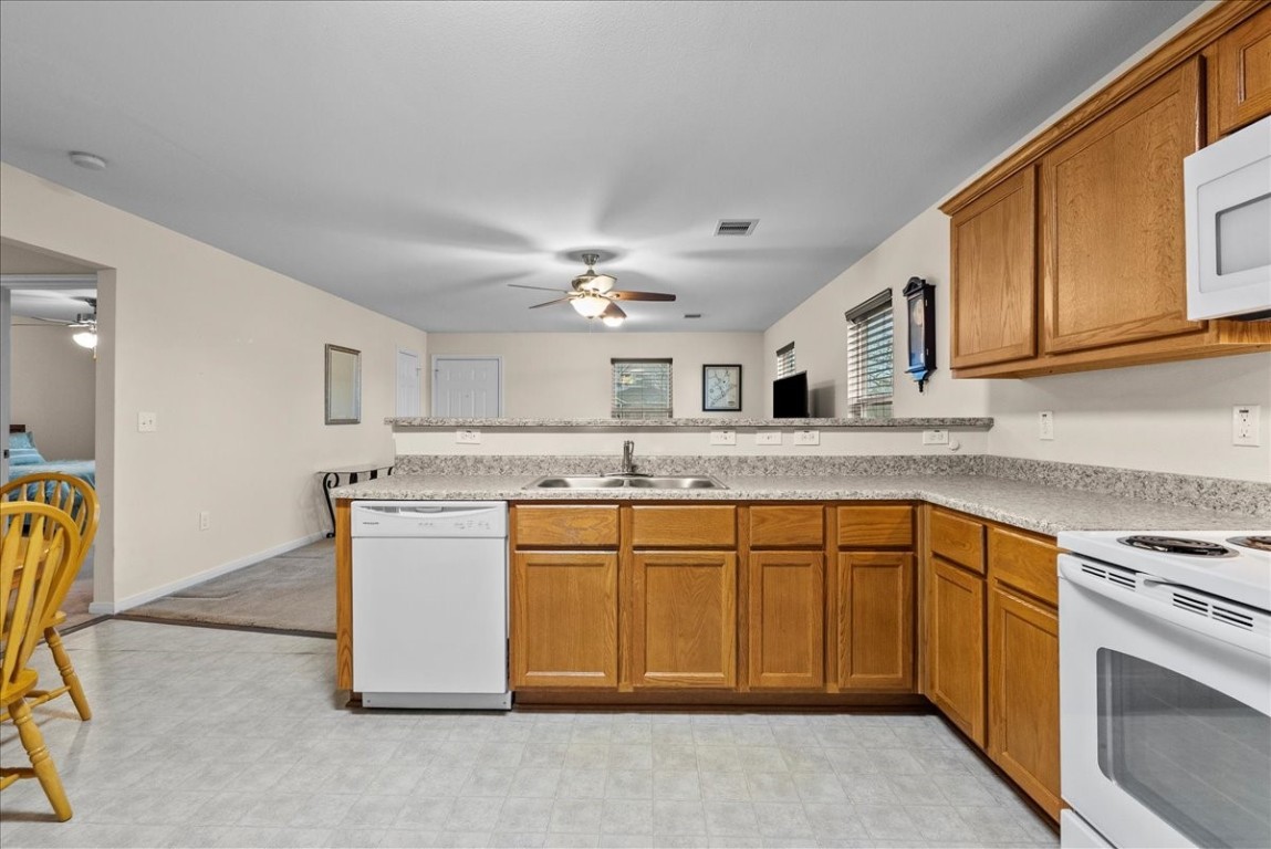 2331 Rue De Lafitte Street San Leon, TX 77539 - Photo 14 of 32