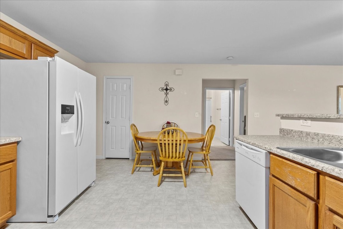 2331 Rue De Lafitte Street San Leon, TX 77539 - Photo 17 of 32