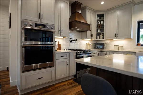 $849,900 | 437 Ridgeview Lane, Poplar Bluff, MO 63901