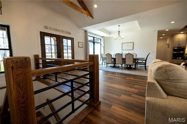 $849,900 | 437 Ridgeview Lane, Poplar Bluff, MO 63901