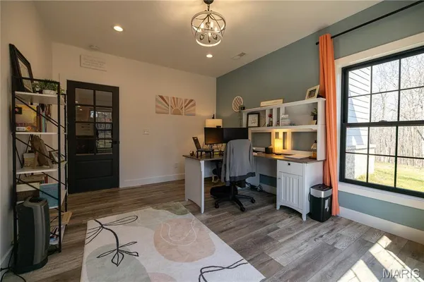 $849,900 | 437 Ridgeview Lane, Poplar Bluff, MO 63901