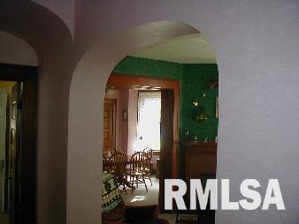 1829 Spring Street Quincy, IL 62301 - Photo 5 of 6 Gallery Image 5