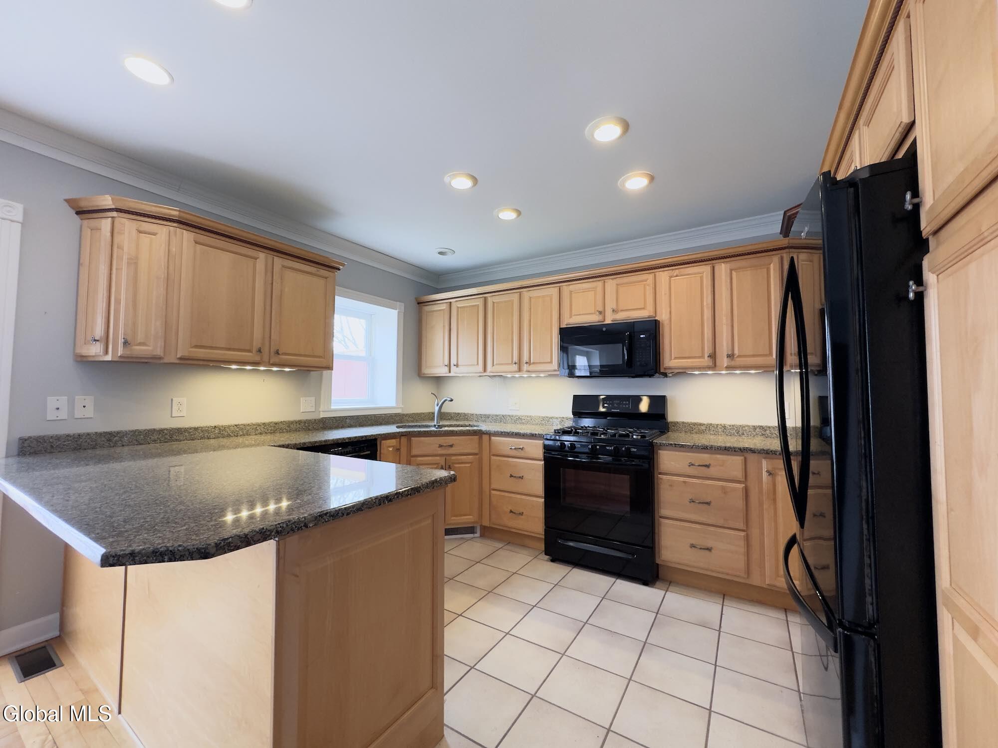 42 Club Road Plattsburgh, NY 12903 - Photo 5 of 17 Kitchen