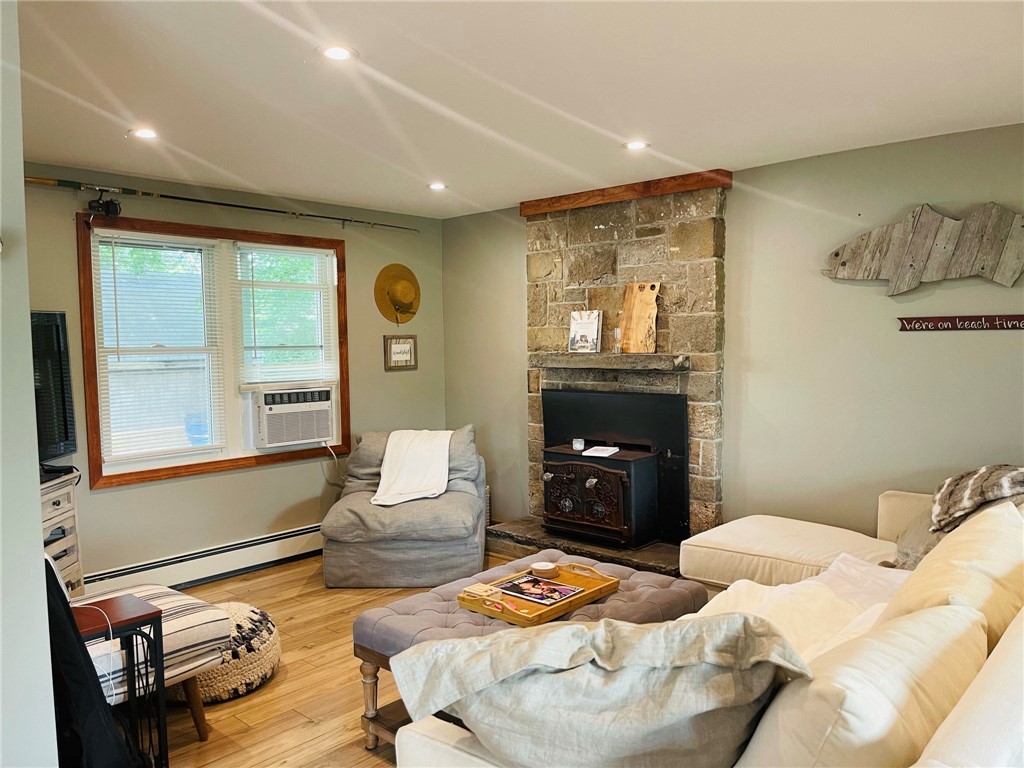 3 Henley Street Charlestown, RI 02813 - Photo 6 of 16