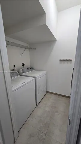 a bathroom with a toilet