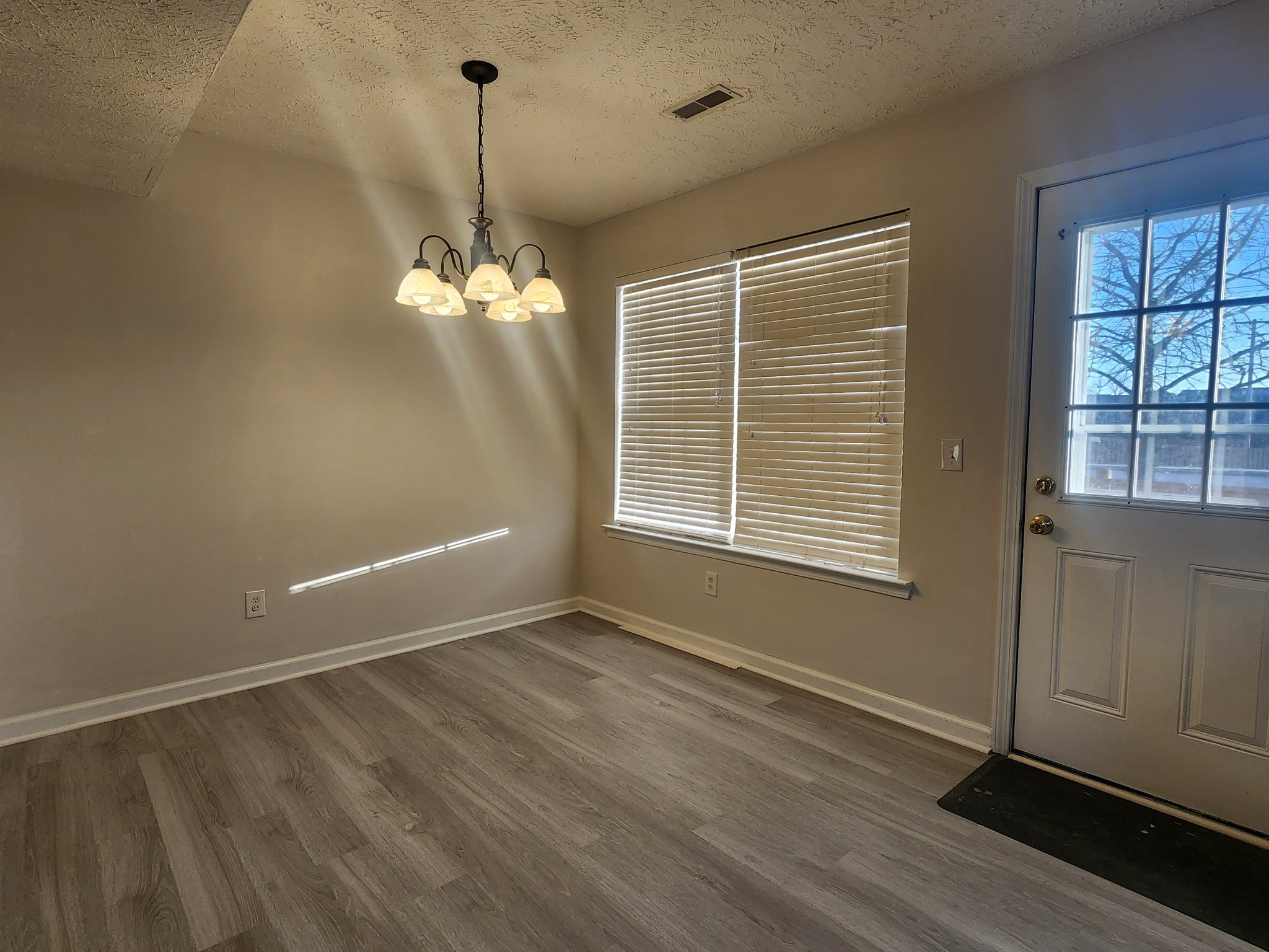 1720 Portview Court Spring Hill, TN 37174 - Photo 7 of 17