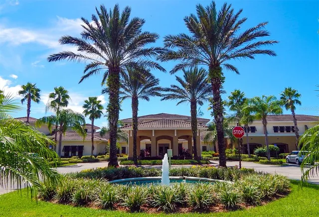 $270,000 | 2427 Sifield Greens Way, Sun City Center, FL 33573