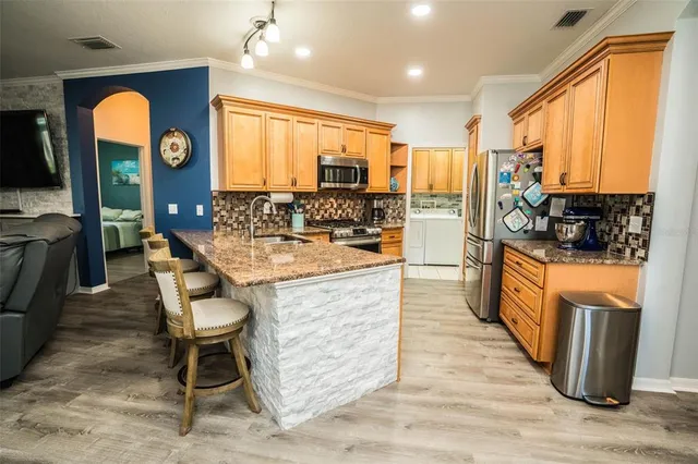 $270,000 | 2427 Sifield Greens Way, Sun City Center, FL 33573