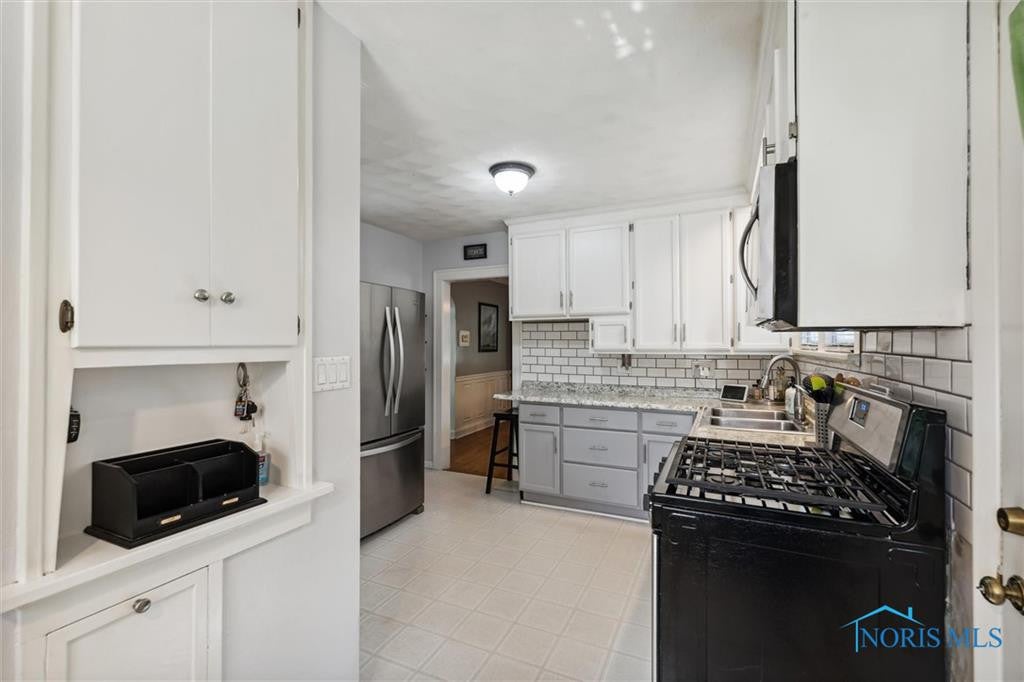 3823 Elmhurst Road Toledo, OH 43613 - Photo 17 of 35 Gallery Image 17