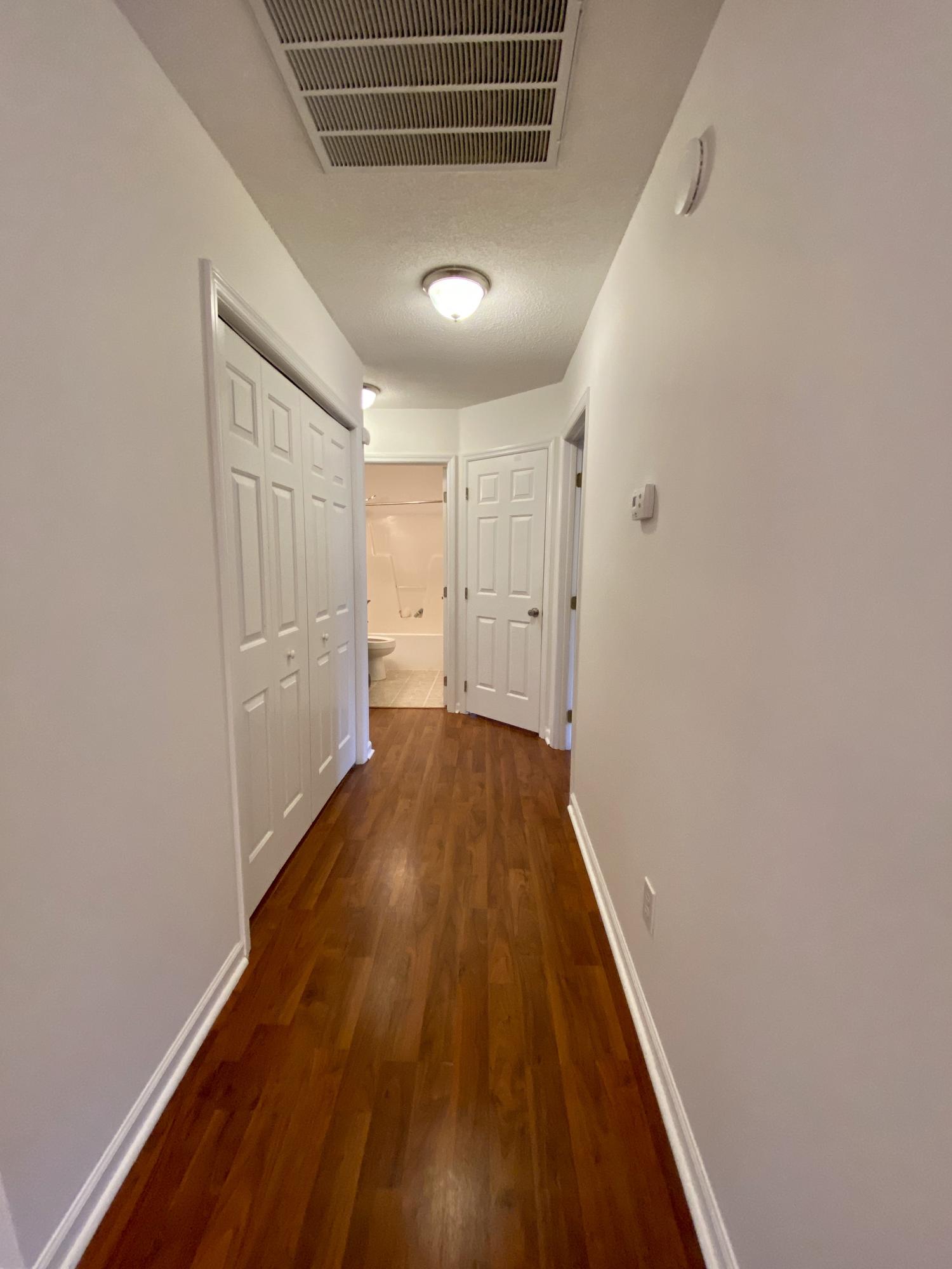 114 Mingledorff Way Springfield, GA 31329 - Photo 9 of 27 Hall