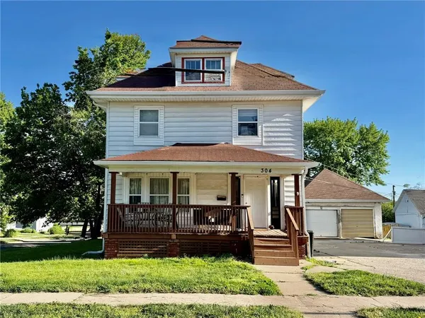 $184,000 | 304 West 7th Street, Maryville, MO 64468