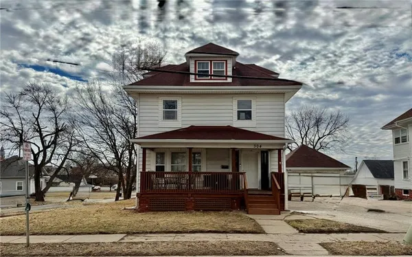 $204,000 | 304 West 7th Street, Maryville, MO 64468