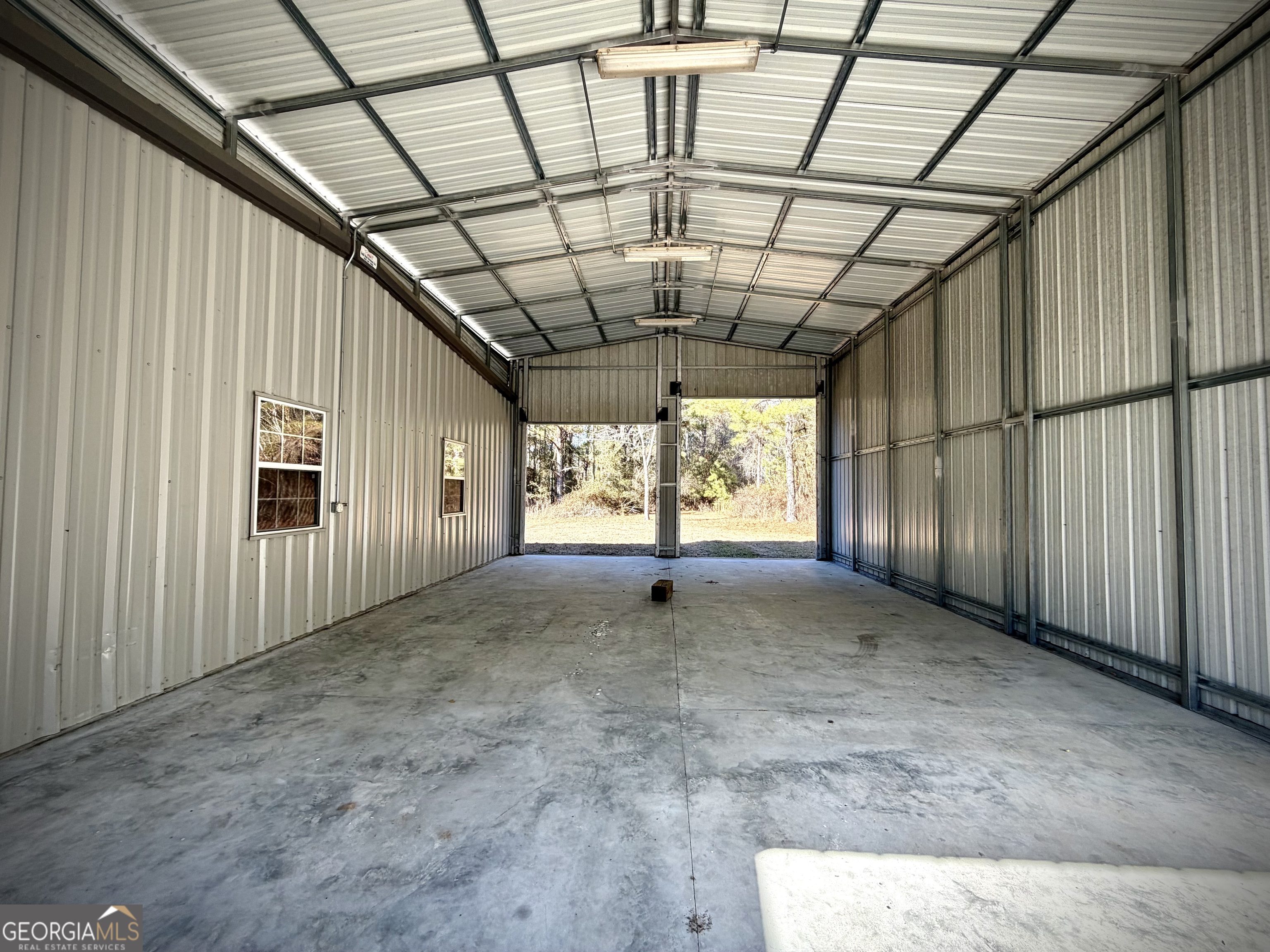114 Ohoopee Road Adrian, GA 31002 - Photo 4 of 17 a view of large room
