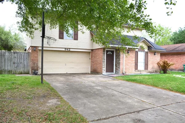 $1,700 | 942 Grand Jct Drive, Katy, TX 77450