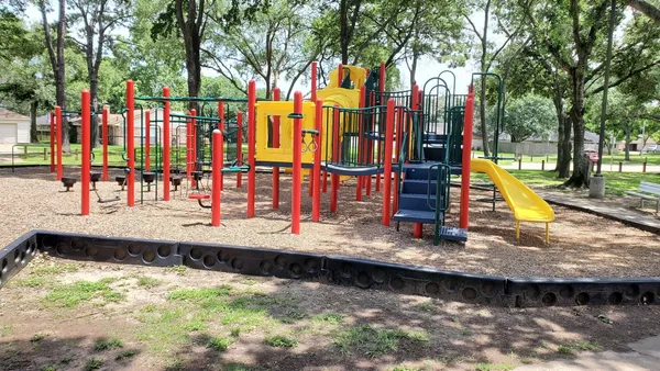 $1,700 | 942 Grand Jct Drive, Katy, TX 77450