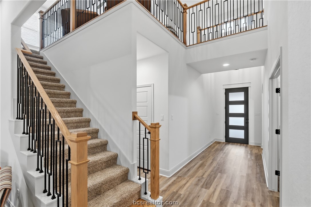 3500 Castine Court Bryan, TX 77808 - Photo 30 of 46 Beautiful upgraded open railing