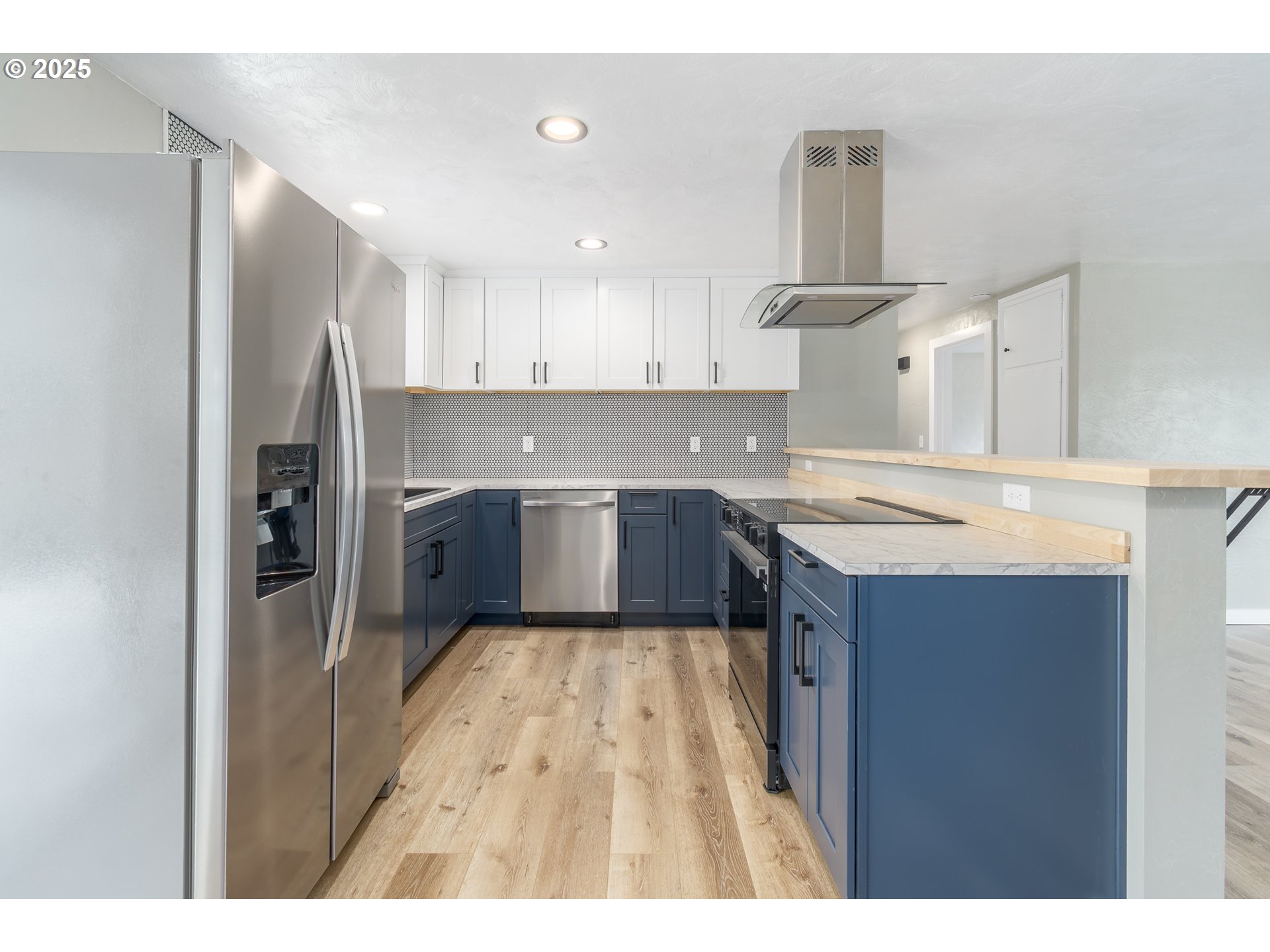 5495 J Street Springfield, OR 97478 - Photo 11 of 44