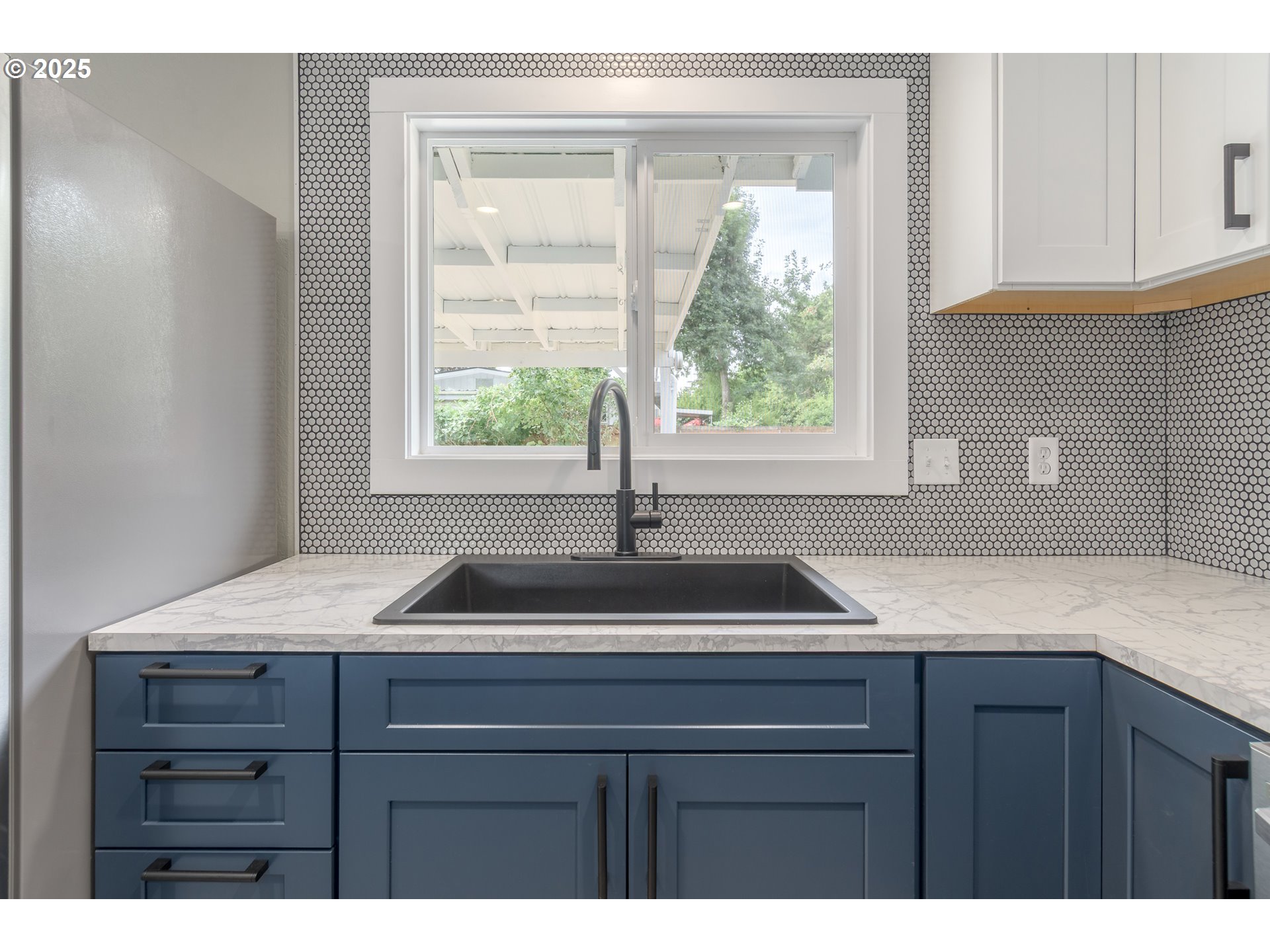 5495 J Street Springfield, OR 97478 - Photo 13 of 44