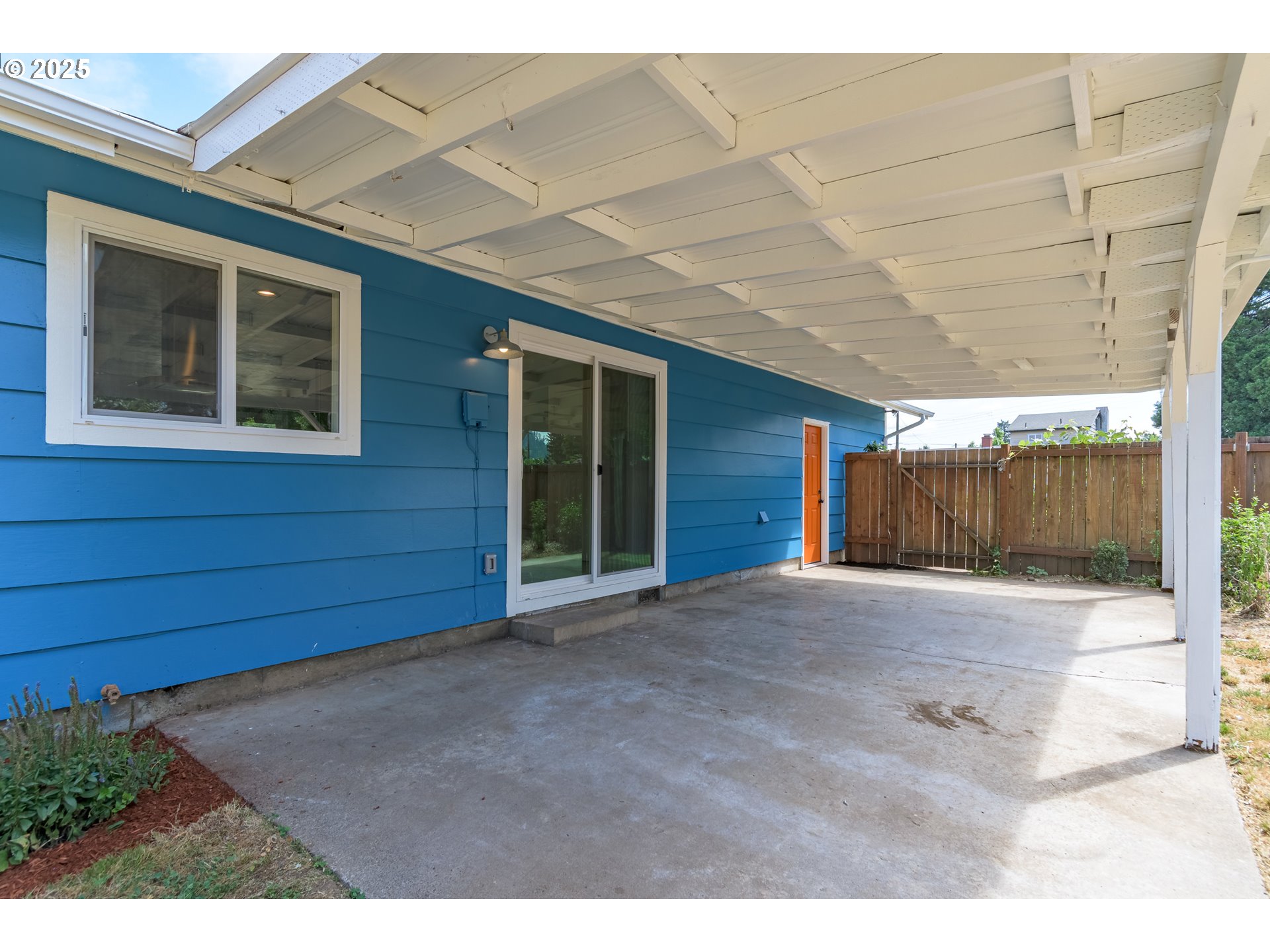 5495 J Street Springfield, OR 97478 - Photo 30 of 44