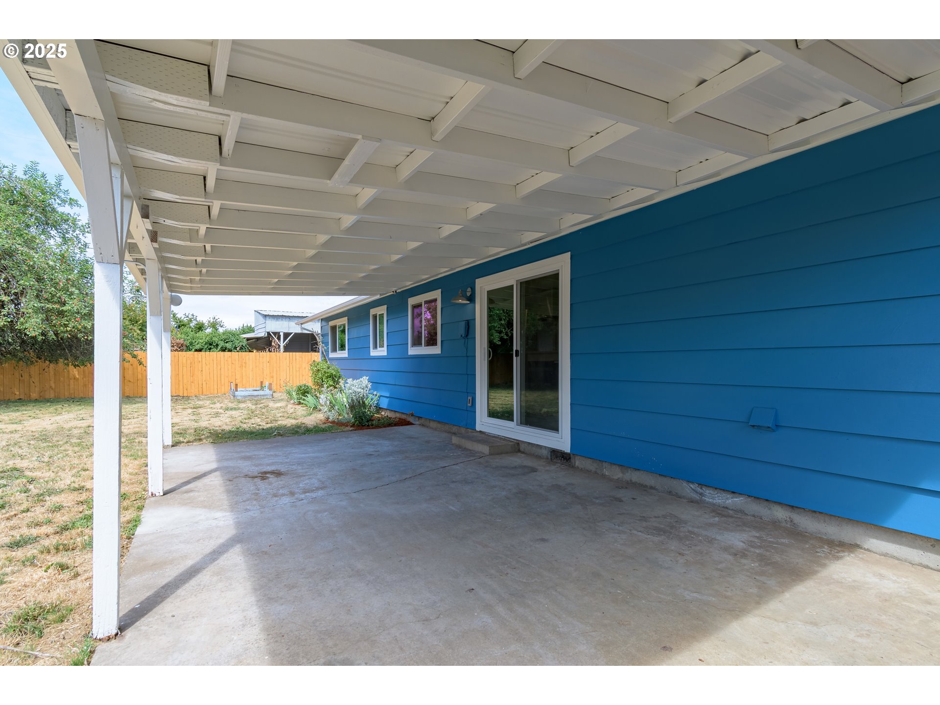 5495 J Street Springfield, OR 97478 - Photo 31 of 44