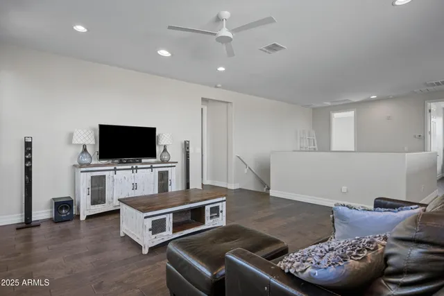 $3,500 | 2423 North Beverly Place, Buckeye, AZ 85396