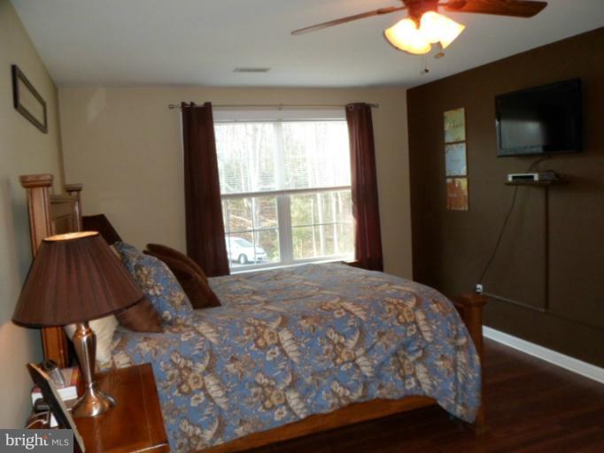 25625 Ricky Drive Hollywood, MD 20636 - Photo 24 of 26 Bedroom (Master)