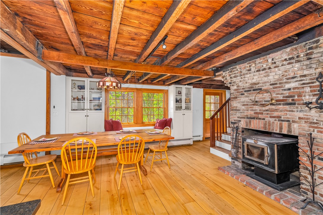 55 Elbow Rock Road Glocester, RI 02814 - Photo 13 of 50 Dining area