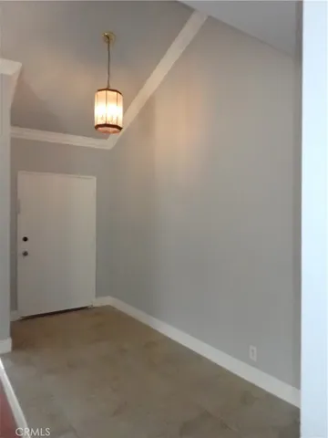 $1,099 | 2 Farragut, Irvine, CA 92620