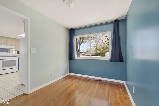 $275,000 | 8073 Wallingwood Drive, Indianapolis, IN 46256