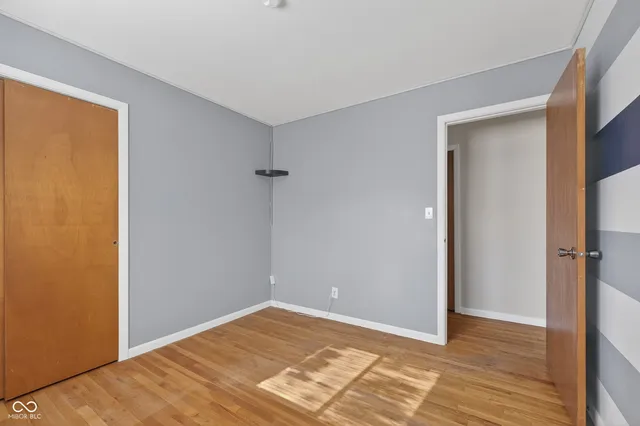 $275,000 | 8073 Wallingwood Drive, Indianapolis, IN 46256