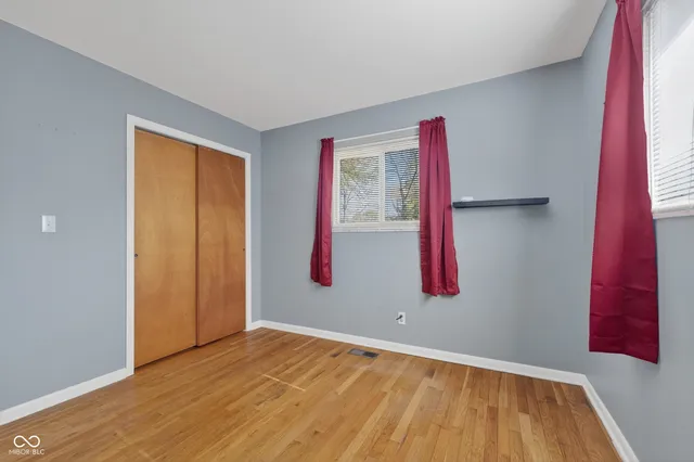 $275,000 | 8073 Wallingwood Drive, Indianapolis, IN 46256